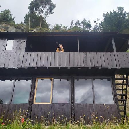 Madervill Hospedaje Aquitânia Exterior foto